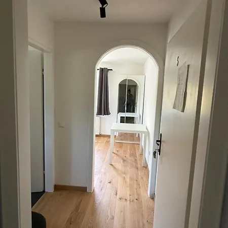 Ries Rosina - Bei Lkh - Neueroeffnung - Self Check In 24-7 3* Graz