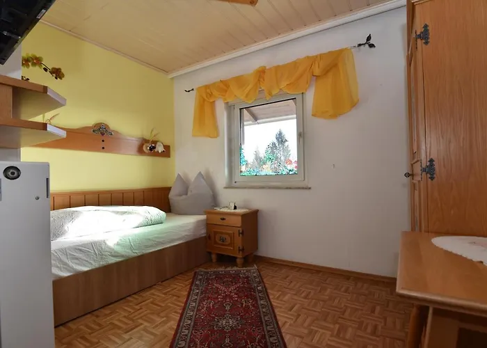 Pm-apart Ries Rosina